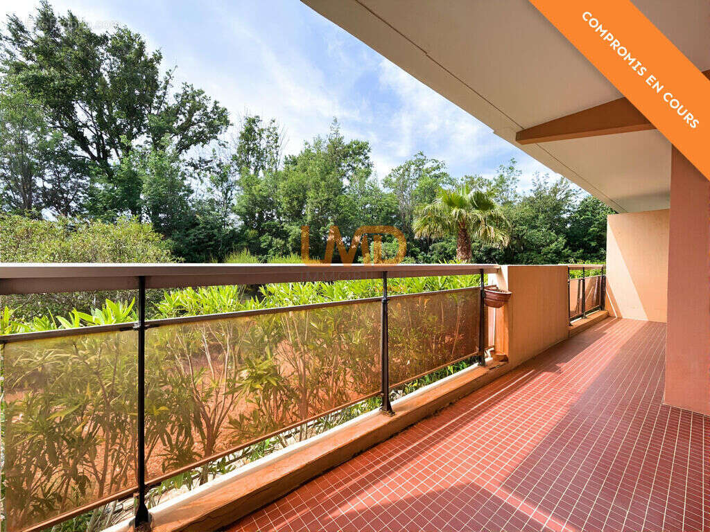 Fréjus T2 avec terrasse parking cave résidence sécurisée - photo 14