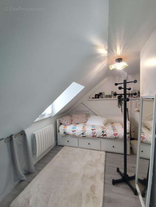 Maison 124 m² à Saint-Ouen-Des-Toits  - photo 9
