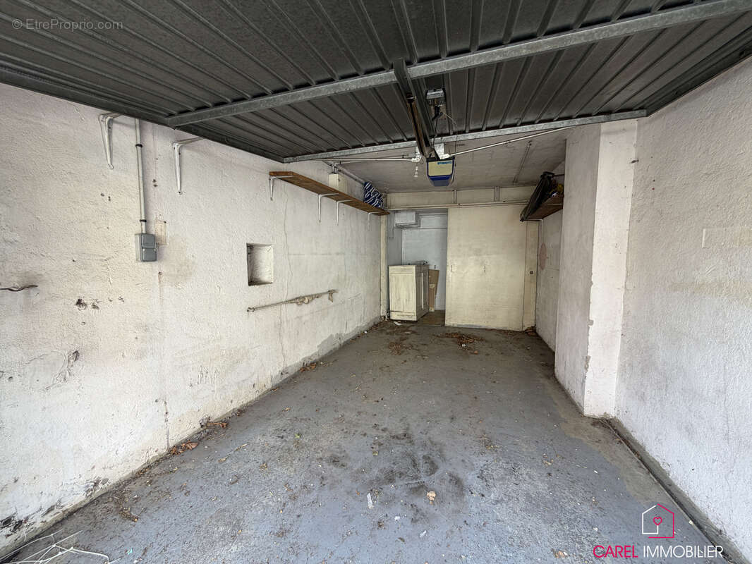 Spacieux T2 de 53m2 avec balcon, garage et possibilité de créer un 2nd appartement - photo 11