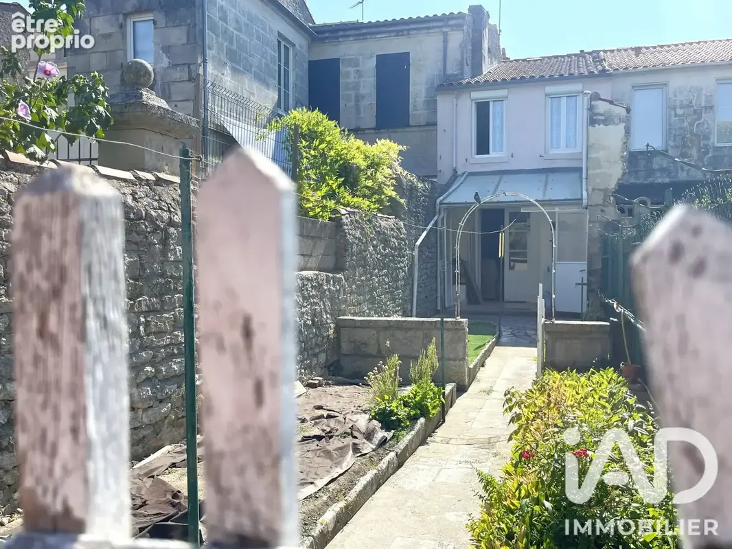 Photo 1 - Maison à ROCHEFORT