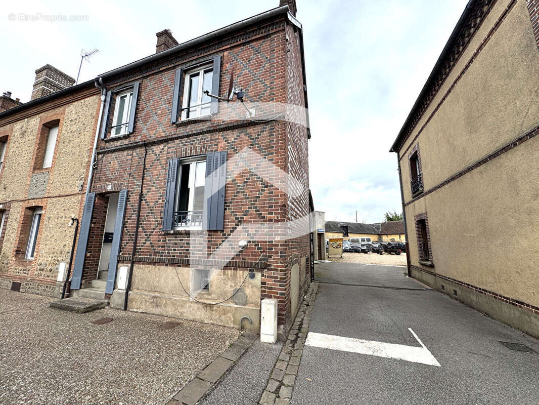 Maison à VERNEUIL-SUR-AVRE