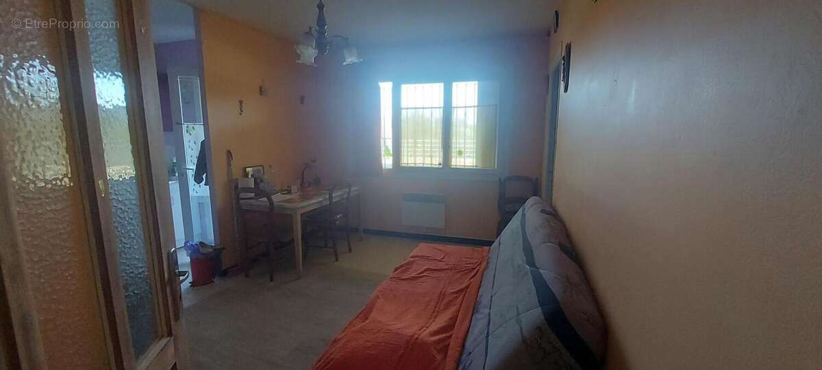 30.gard.nimes. appartement de 38 m² avec balcon dans residence calme et securisee quartier camplanier - photo 4