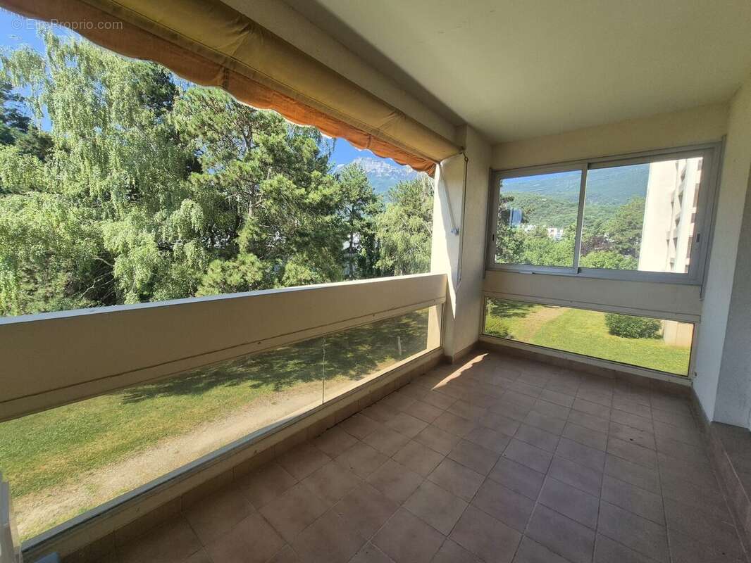 balcon - Appartement à SEYSSINET-PARISET