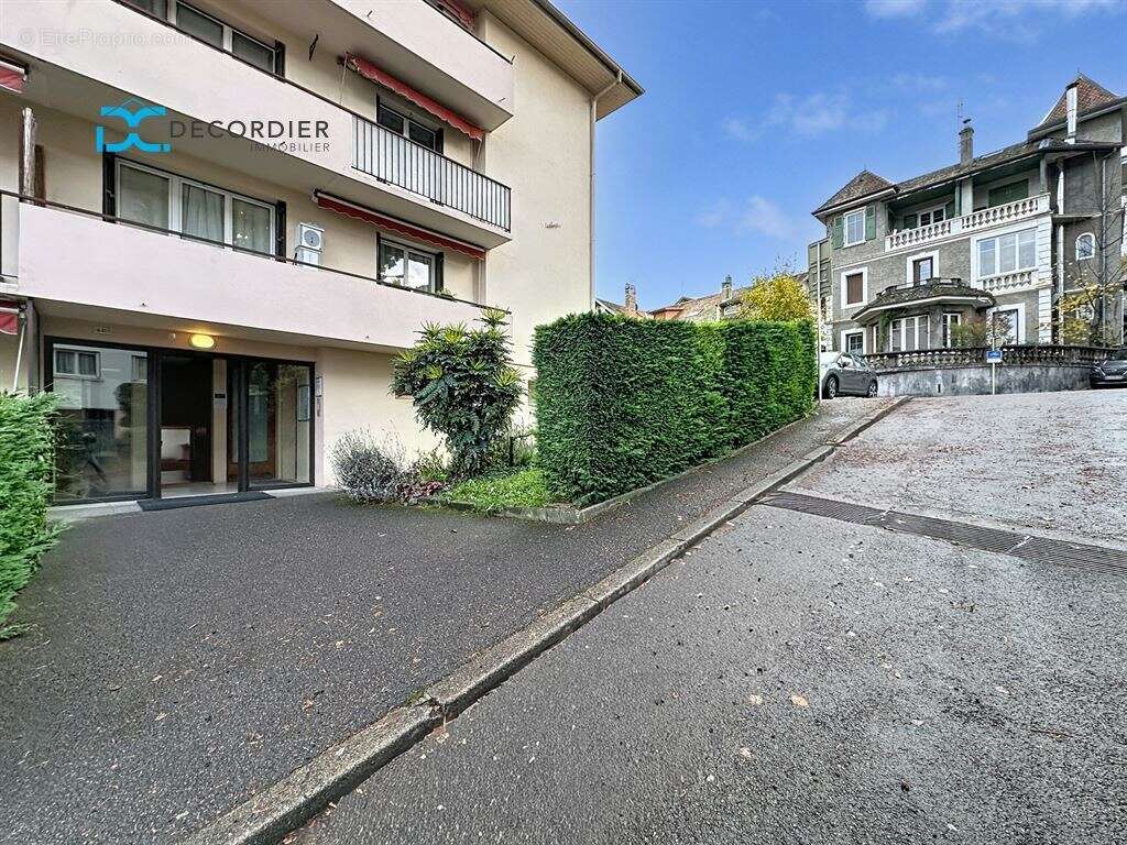 Appartement à EVIAN-LES-BAINS