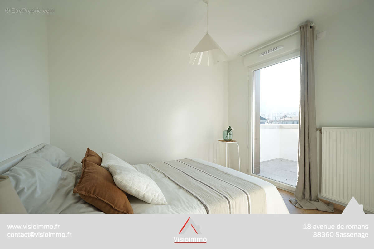 Appartement à SAINT-MARTIN-D'HERES