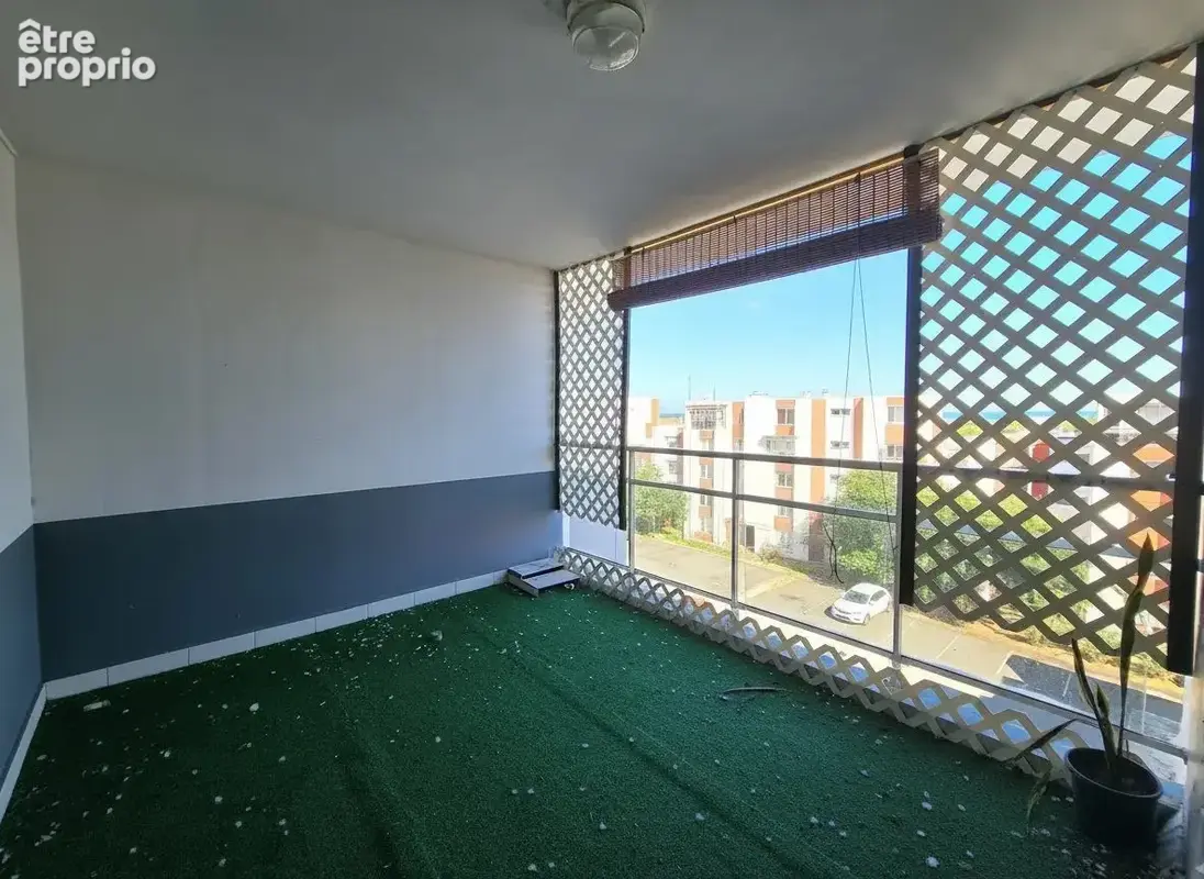 Appartement 71 m² à Le Port  - photo 3