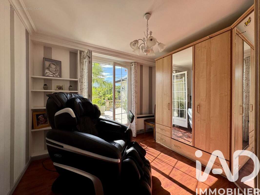 Photo 8 - Maison à MONTFERMEIL