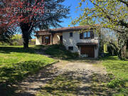 Maison à GREZIEU-LA-VARENNE