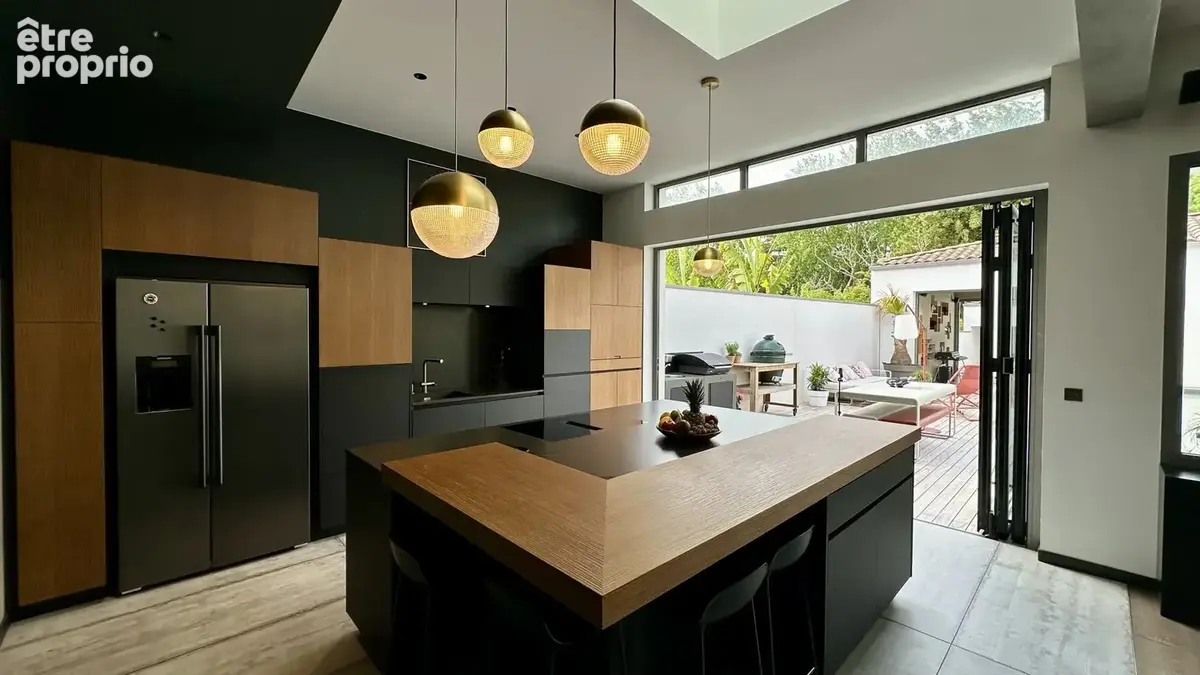 Maison 6 pièces 244 m² à vendre à La Rochelle (17000) - photo 6