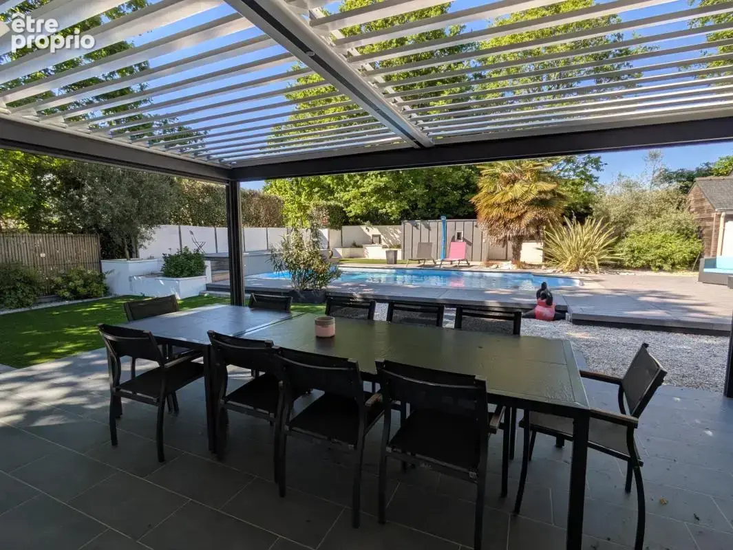Belle propriété de 185m2 avec une piscine et des dépendances - photo 19