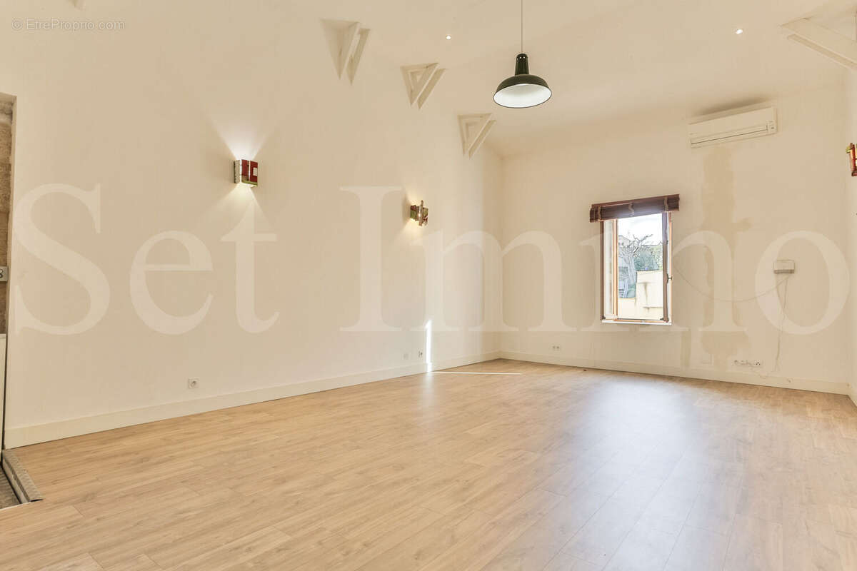 Photo 3 - Maison à UZES