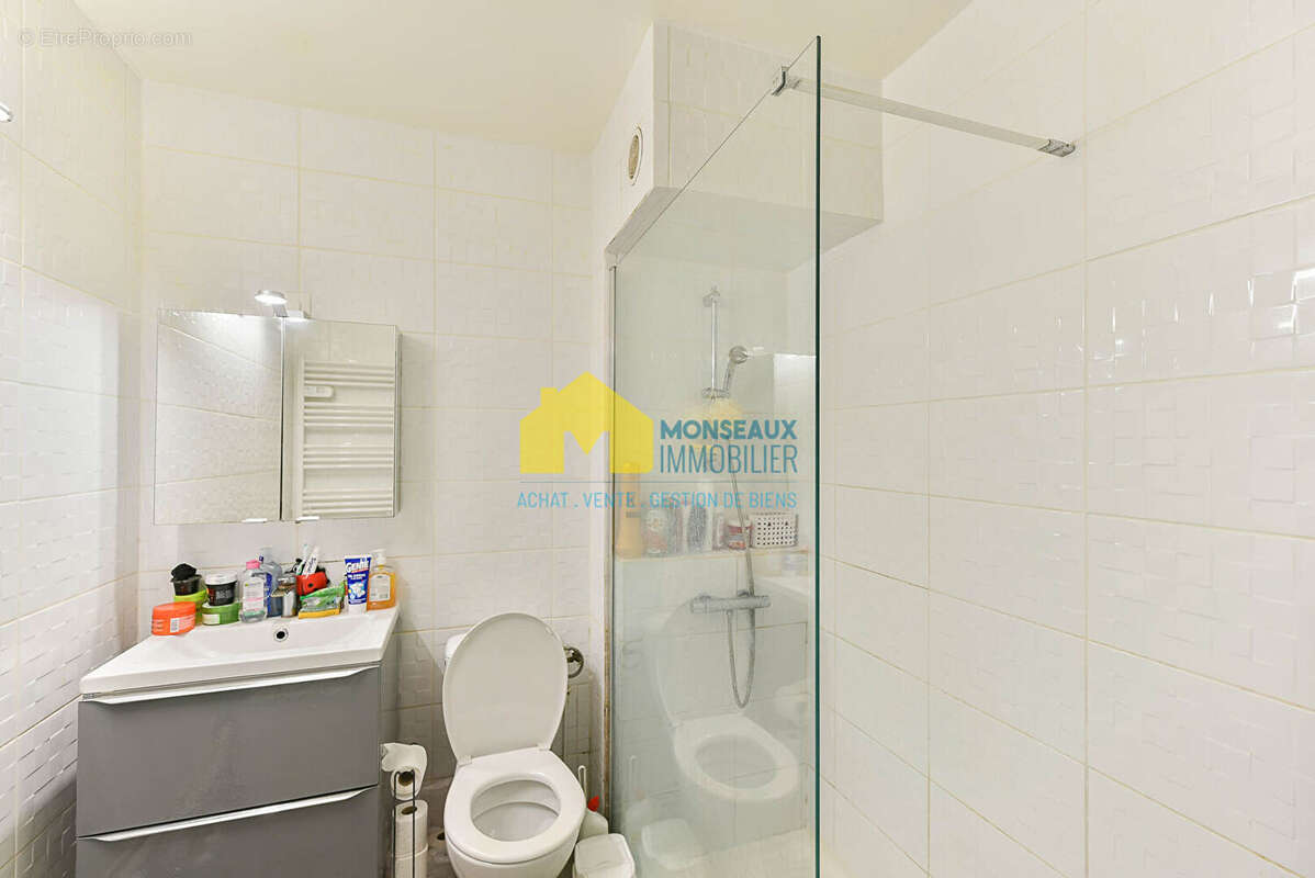 Appartement à SAINTE-GENEVIEVE-DES-BOIS