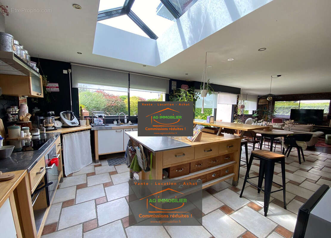 Maison à MONTAUBAN-DE-BRETAGNE