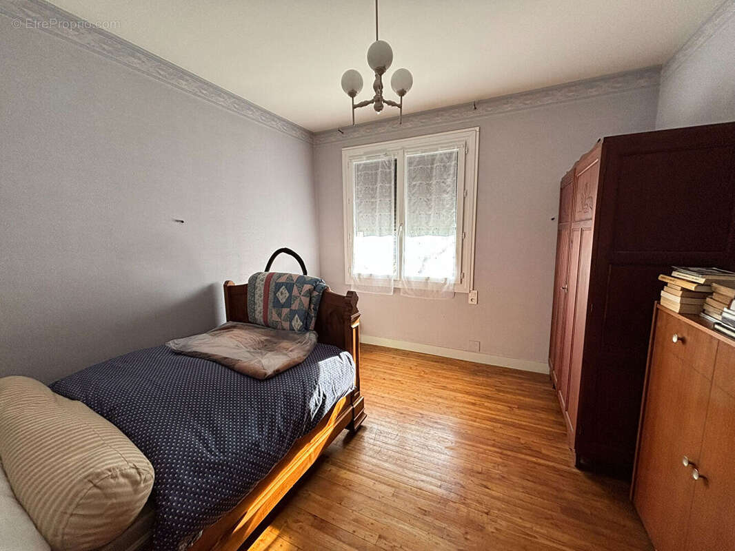 Maison à SAINT-MARTIN-L'ARS