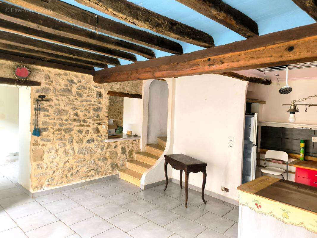 Maison à VILLAR-SAINT-ANSELME