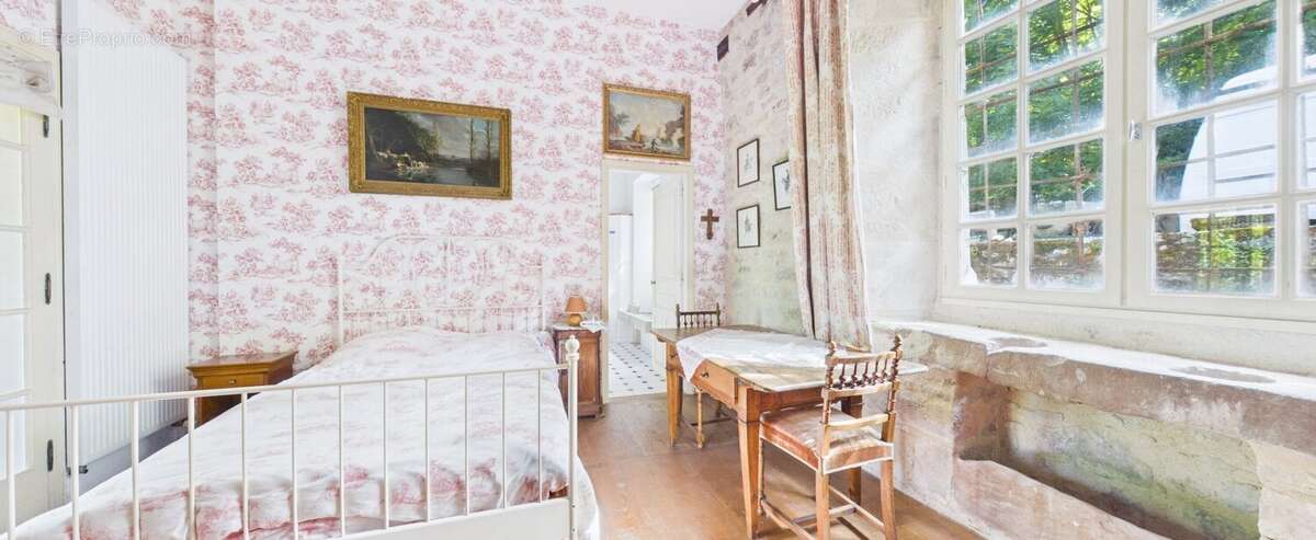 Maison à MARCILLAC-VALLON