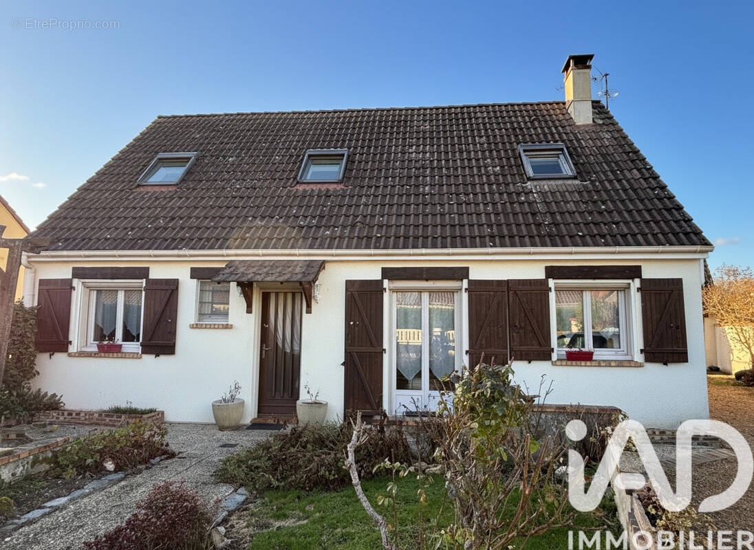 Photo 1 - Maison à CHATEAUNEUF-EN-THYMERAIS