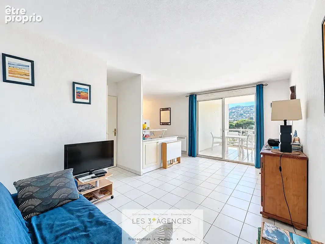Beau T2 Cabine 41.30m2 - Centre-ville - Box fermé - photo 2