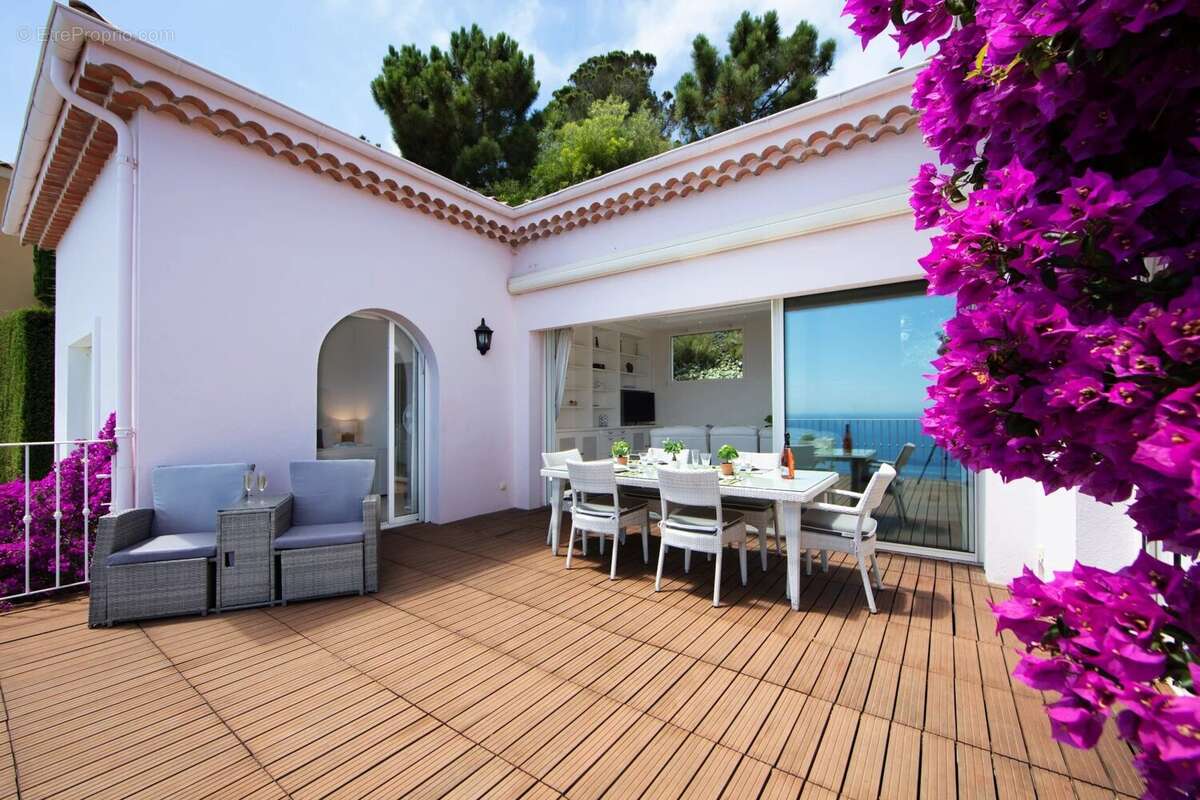 Maison à SAINT-RAPHAEL