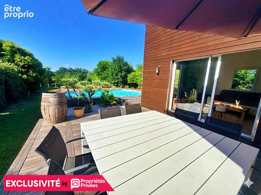 Maison de caractère au style unique 125 m² 6 pièces avec piscine garage et vue nature à Quinsac - photo 10