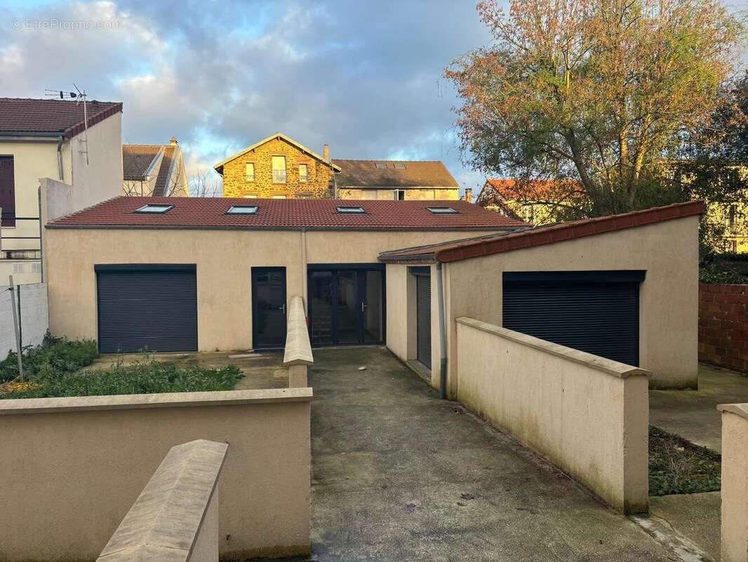 Maison à CHOISY-LE-ROI