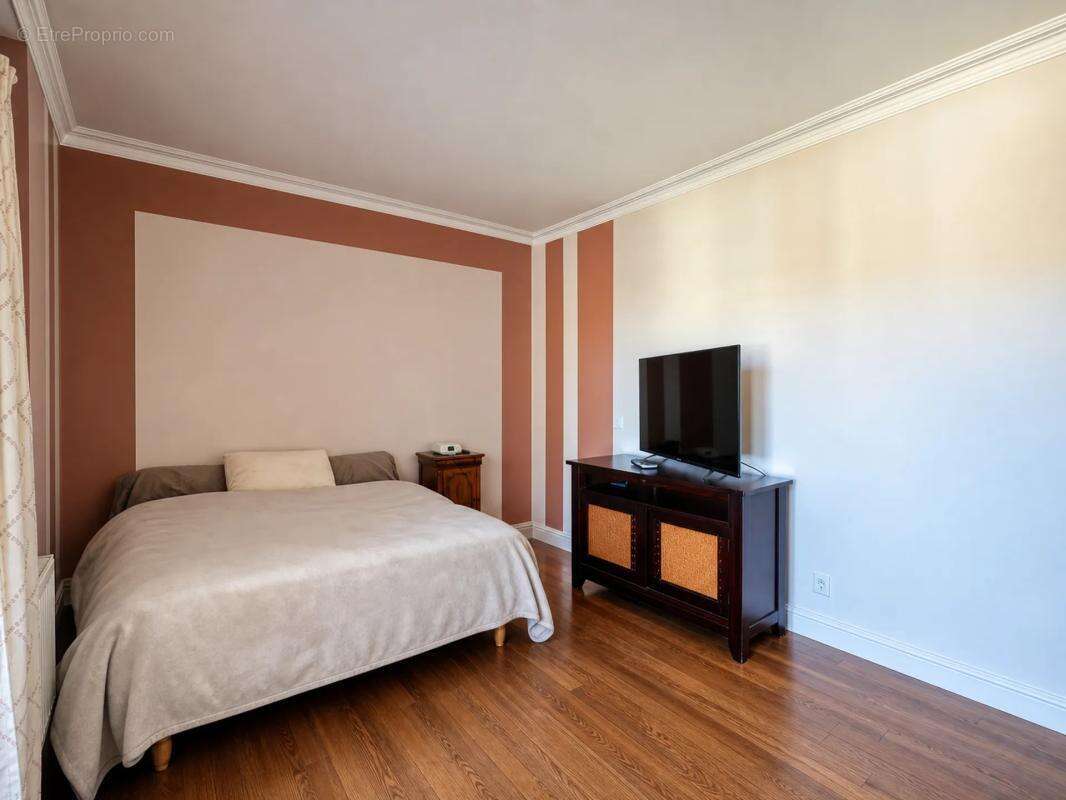 Maison familiale de 168m² avec jardin à Mézières-sur-Seine - photo 8