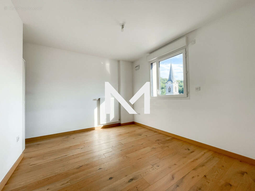 Appartement 116 m² à Echirolles  - photo 4