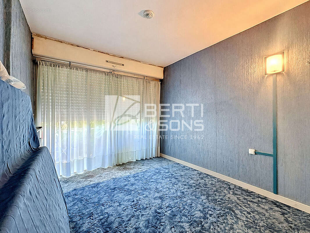 Appartement à MANDELIEU-LA-NAPOULE