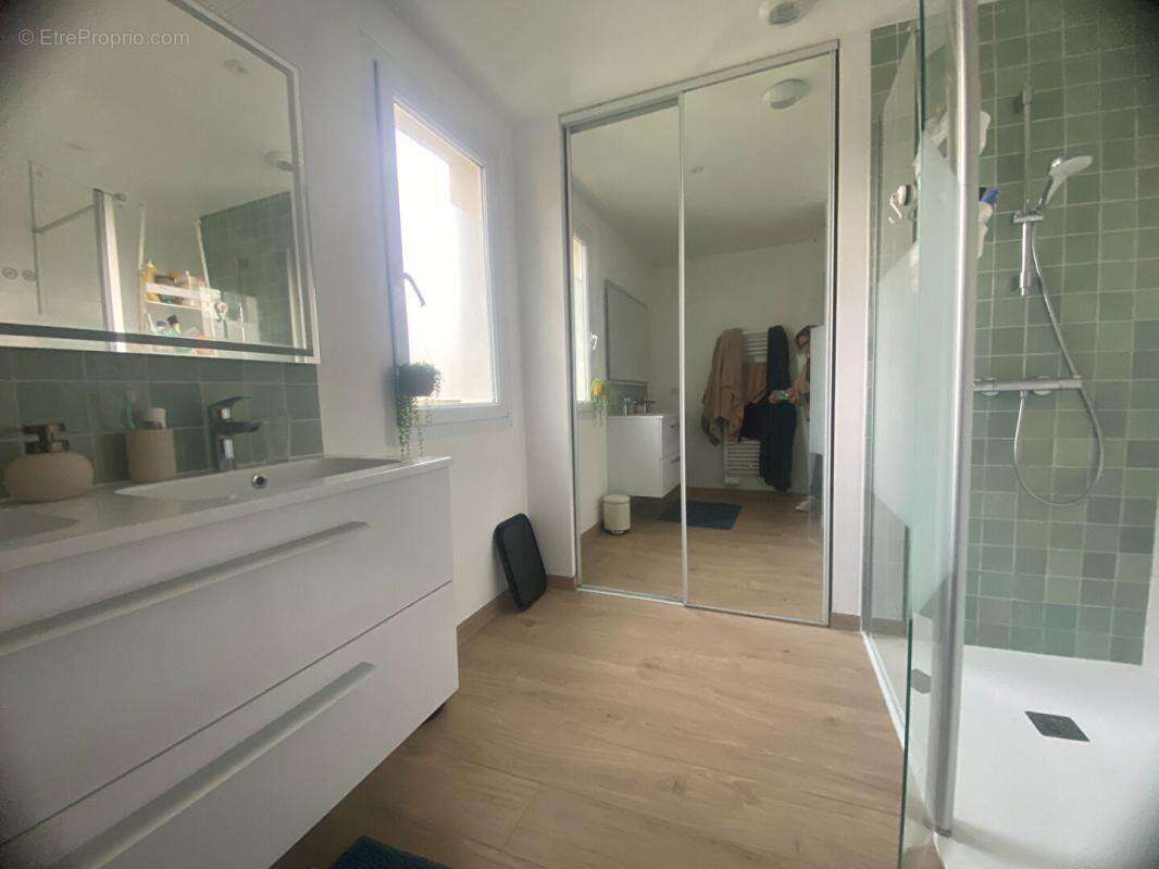 Maison Magne 7 pièce(s) - photo 13