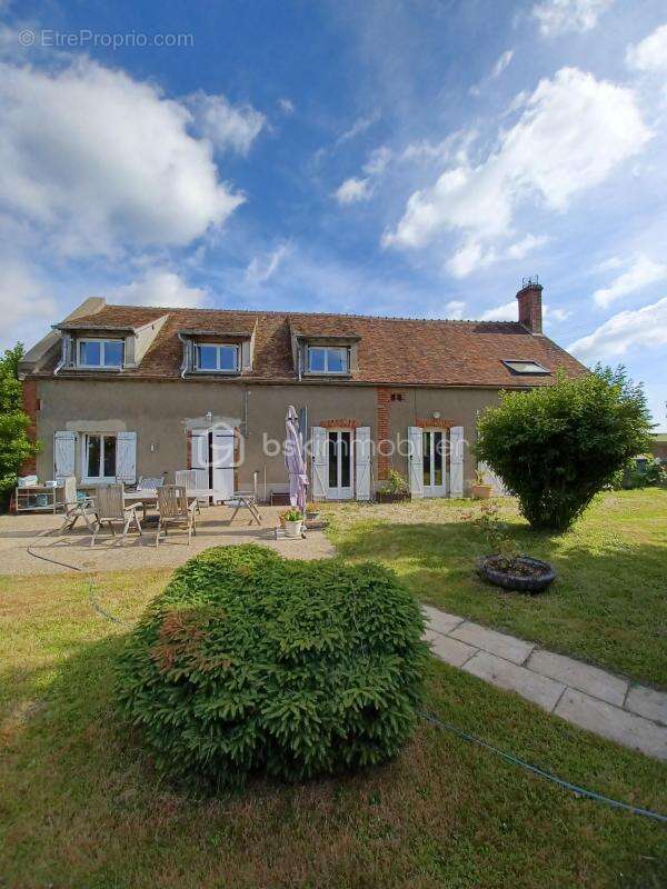 Maison à ERVAUVILLE