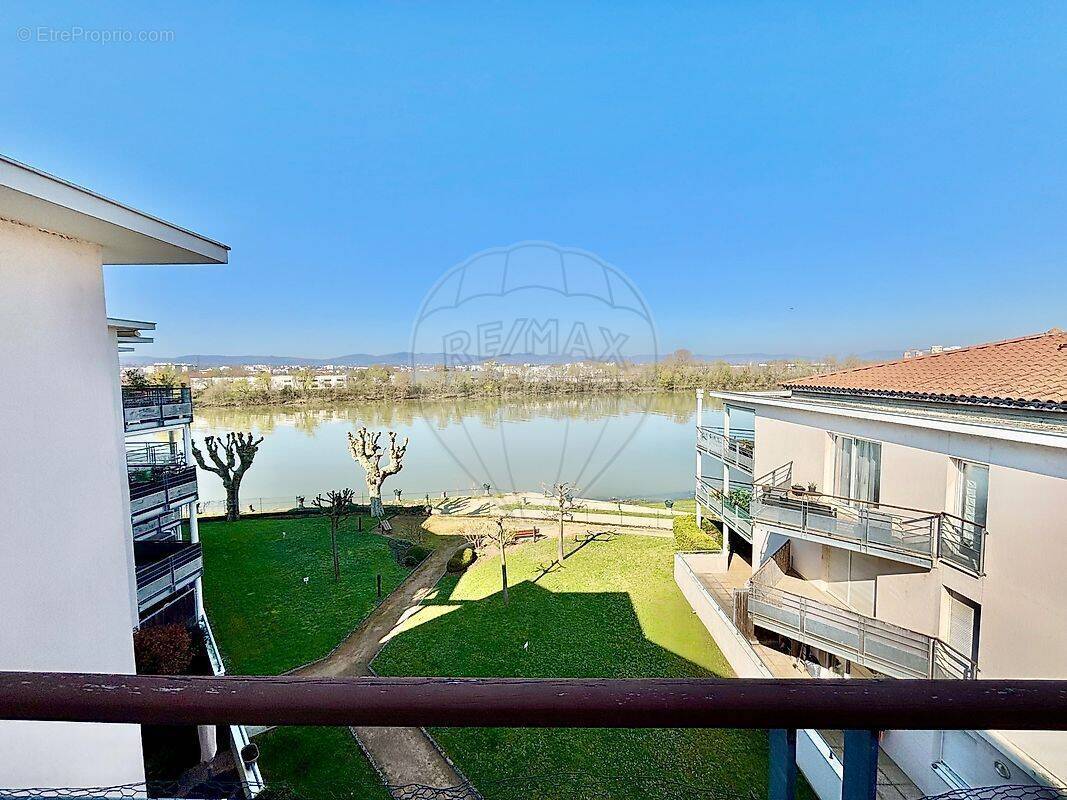 Appartement à JASSANS-RIOTTIER