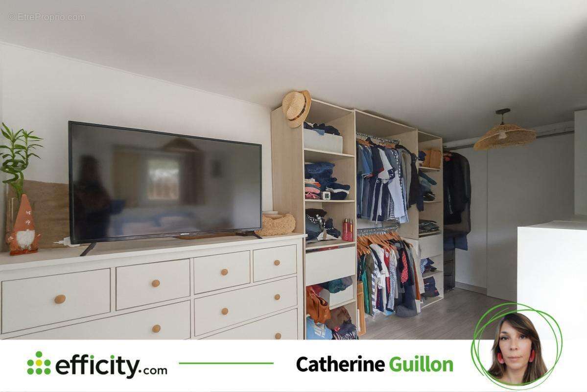 Maison à FONTAINE-LE-COMTE