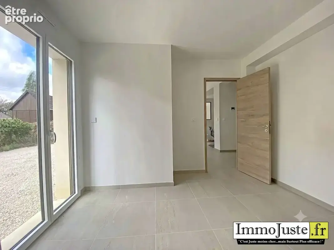 Maison 6 pièces 131 m² à vendre à Le Perray-En-Yvelines (78610) - photo 9