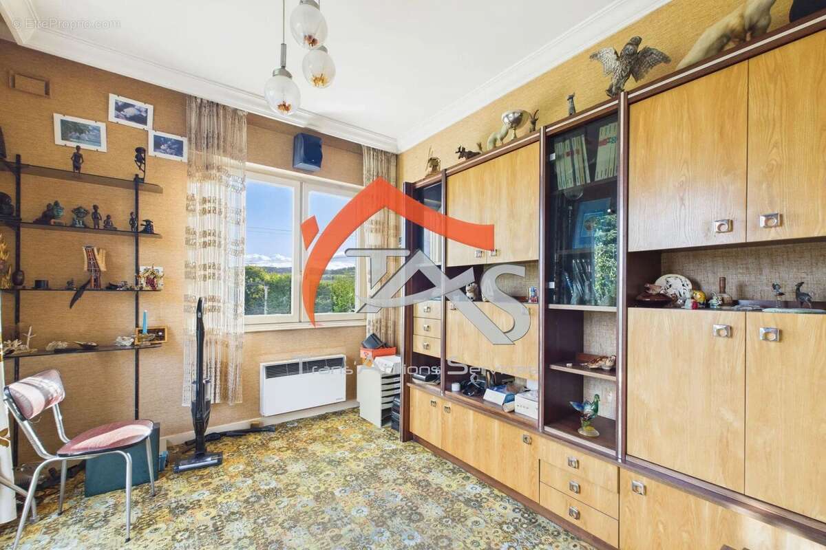 Maison à SAINT-PAUL-EN-JAREZ