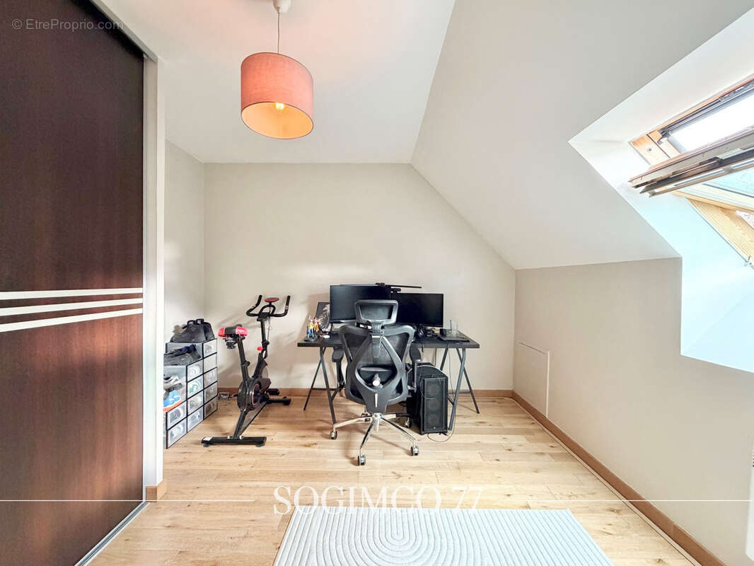 Maison à GOURNAY-SUR-MARNE