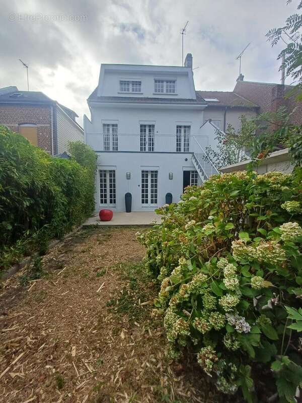 Maison 134 m² à Amiens  - photo 2