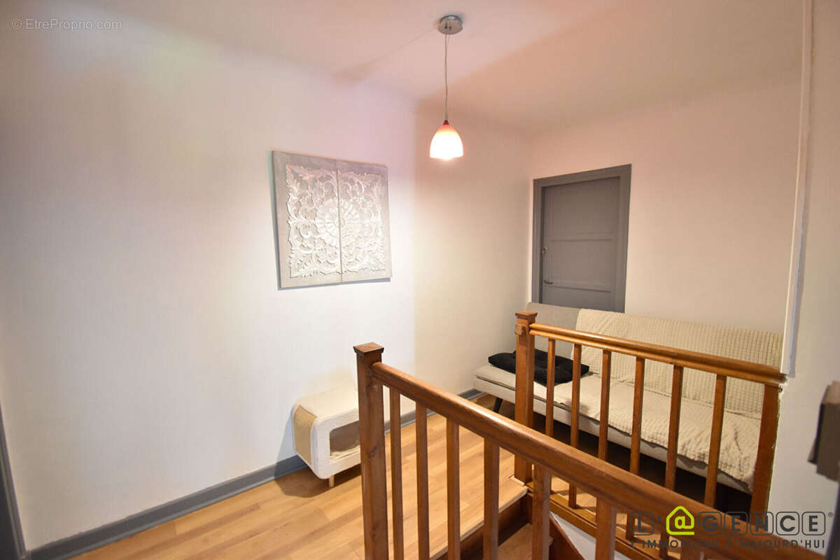 Maison à SAINT-LEONARD