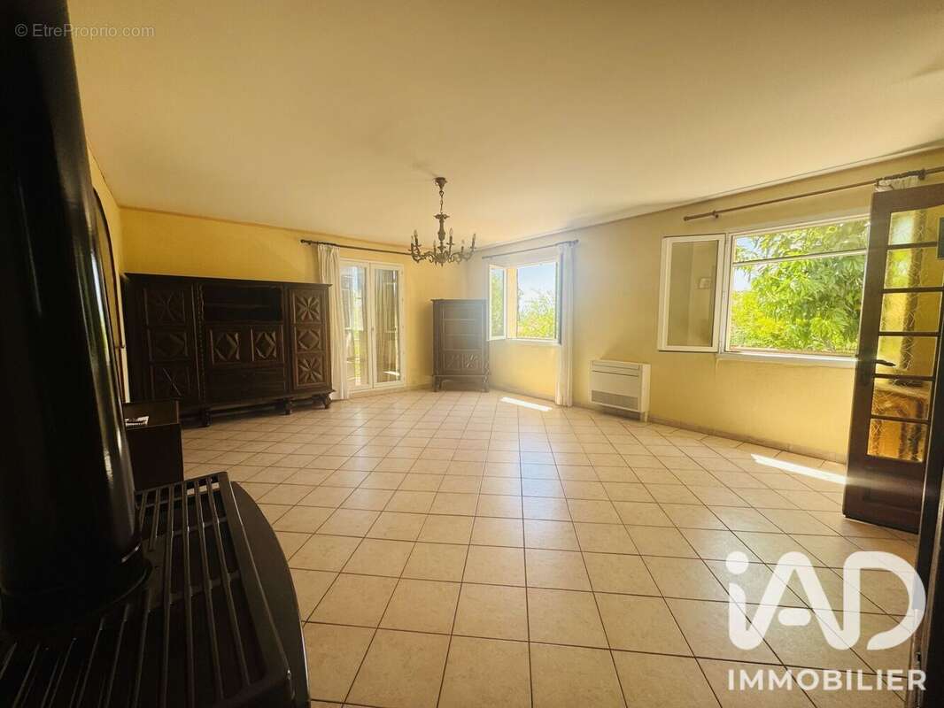 Photo 9 - Maison à VILLEVEYRAC