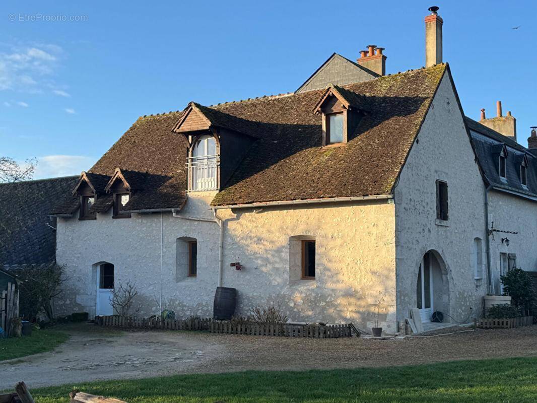 Maison à CONTRES