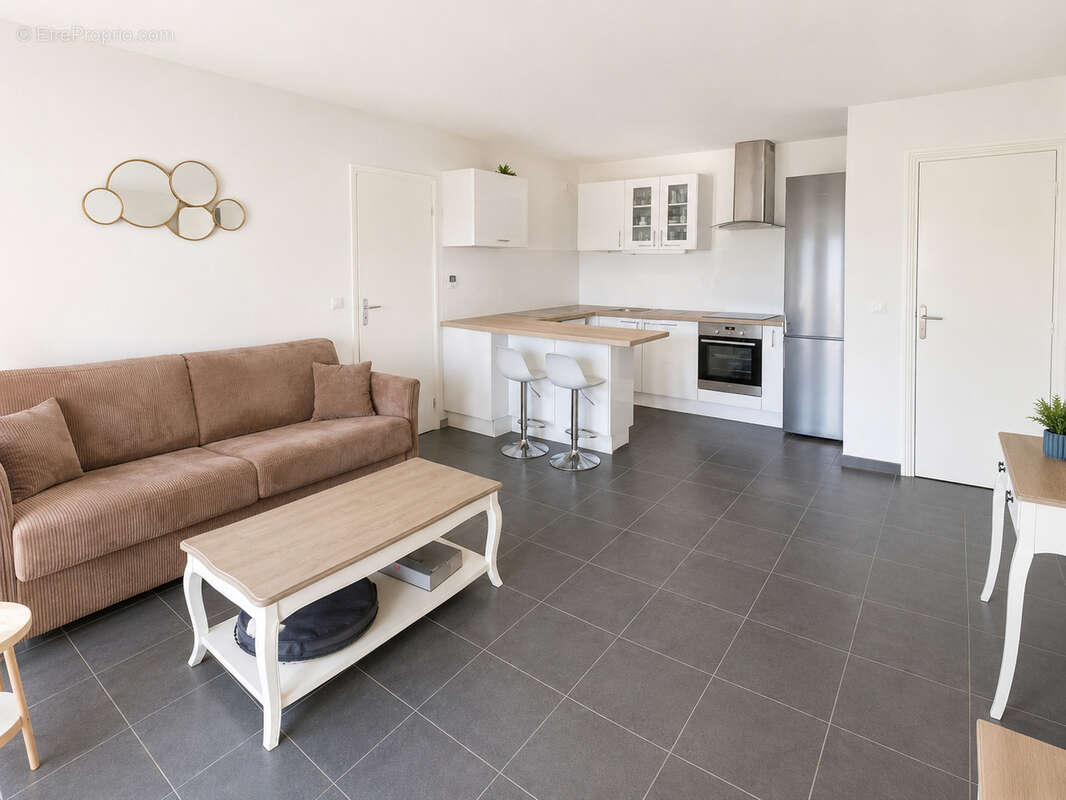 Appartement à SUSSARGUES