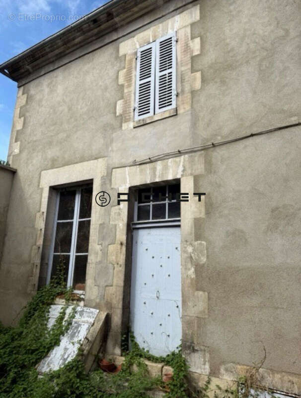 Maison à AUXERRE