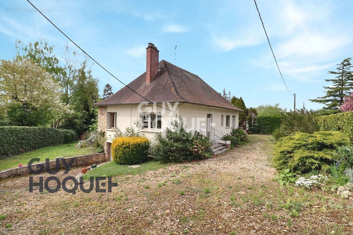 Maison à BERNAY