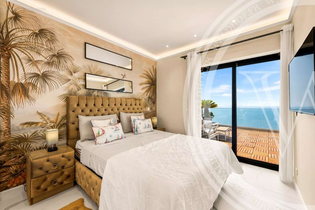 Villa contemporaine avec vue mer et Monaco – Ascenseur, rooftop & garage 5 voitures - photo 6