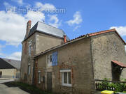 Maison à CHATEAU-GARNIER