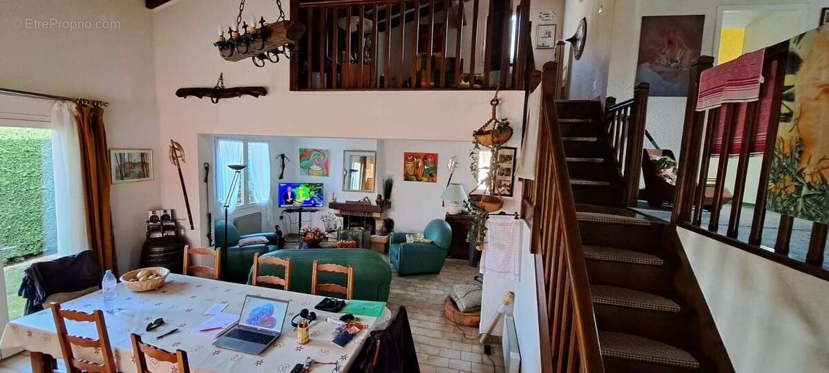 A saisir grande maison familiale - photo 2