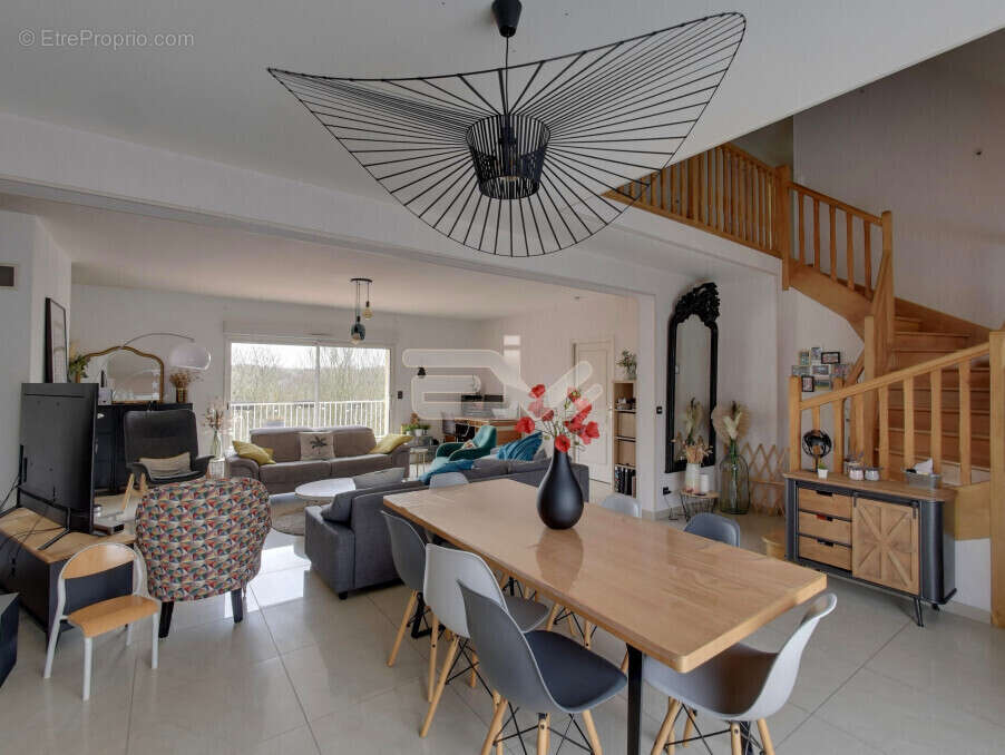 Maison à JONCHERY-SUR-VESLE