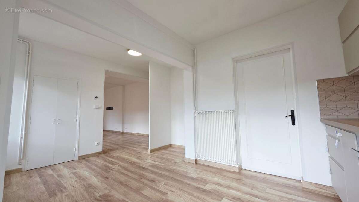 Maison à MEHUN-SUR-YEVRE