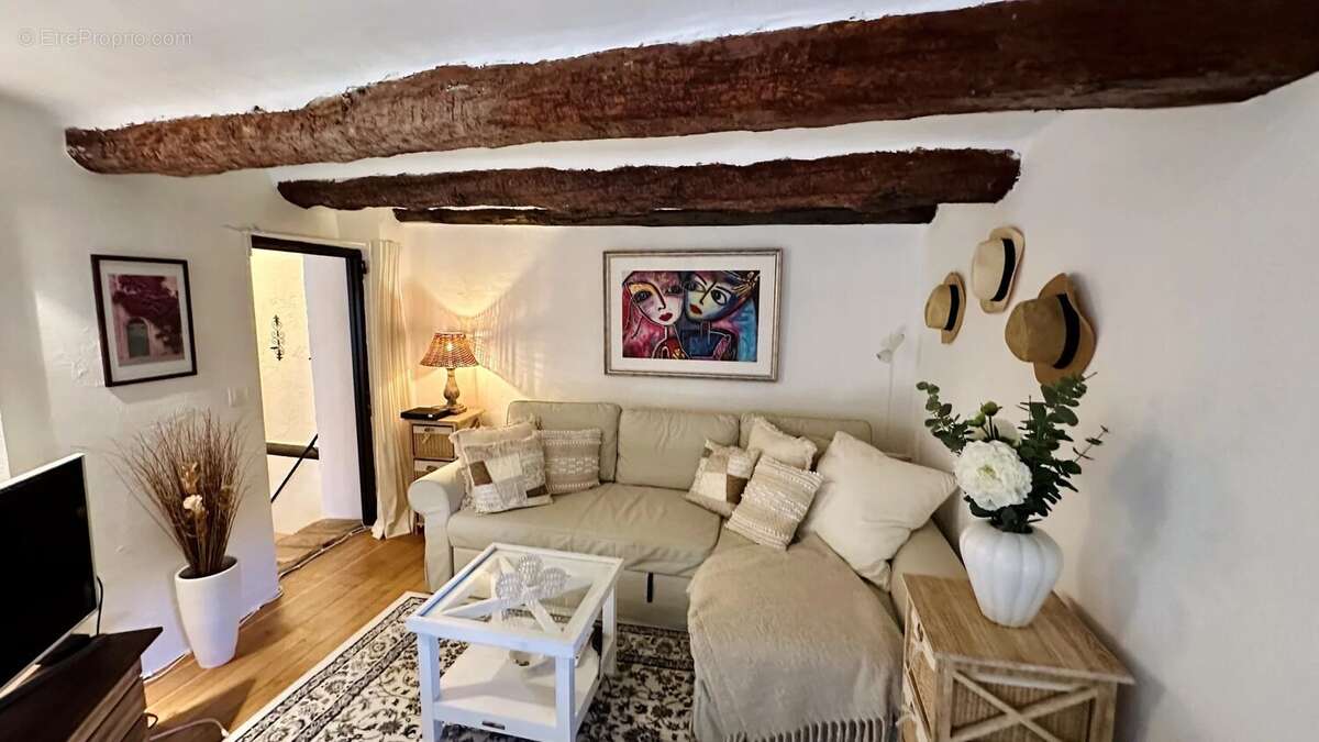 Maison à CAGNES-SUR-MER