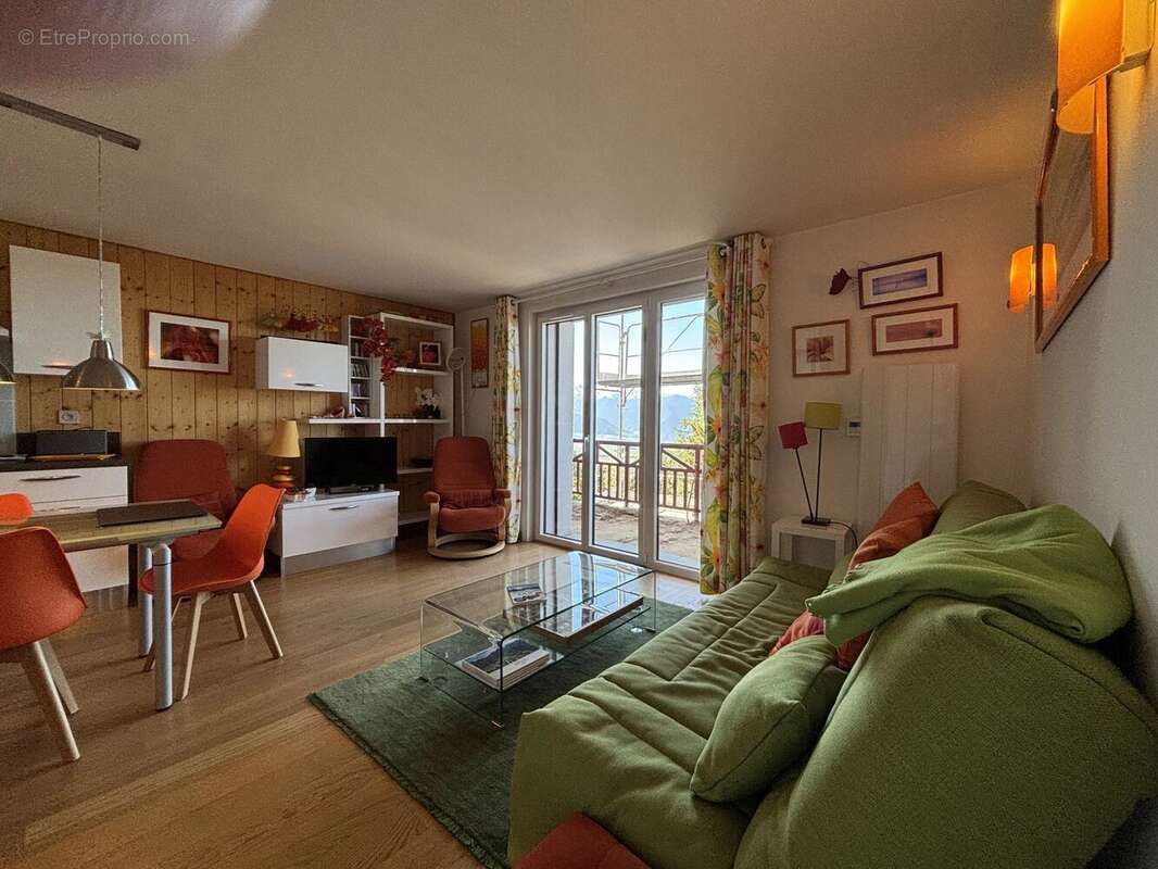 Appartement à FONT-ROMEU-ODEILLO-VIA