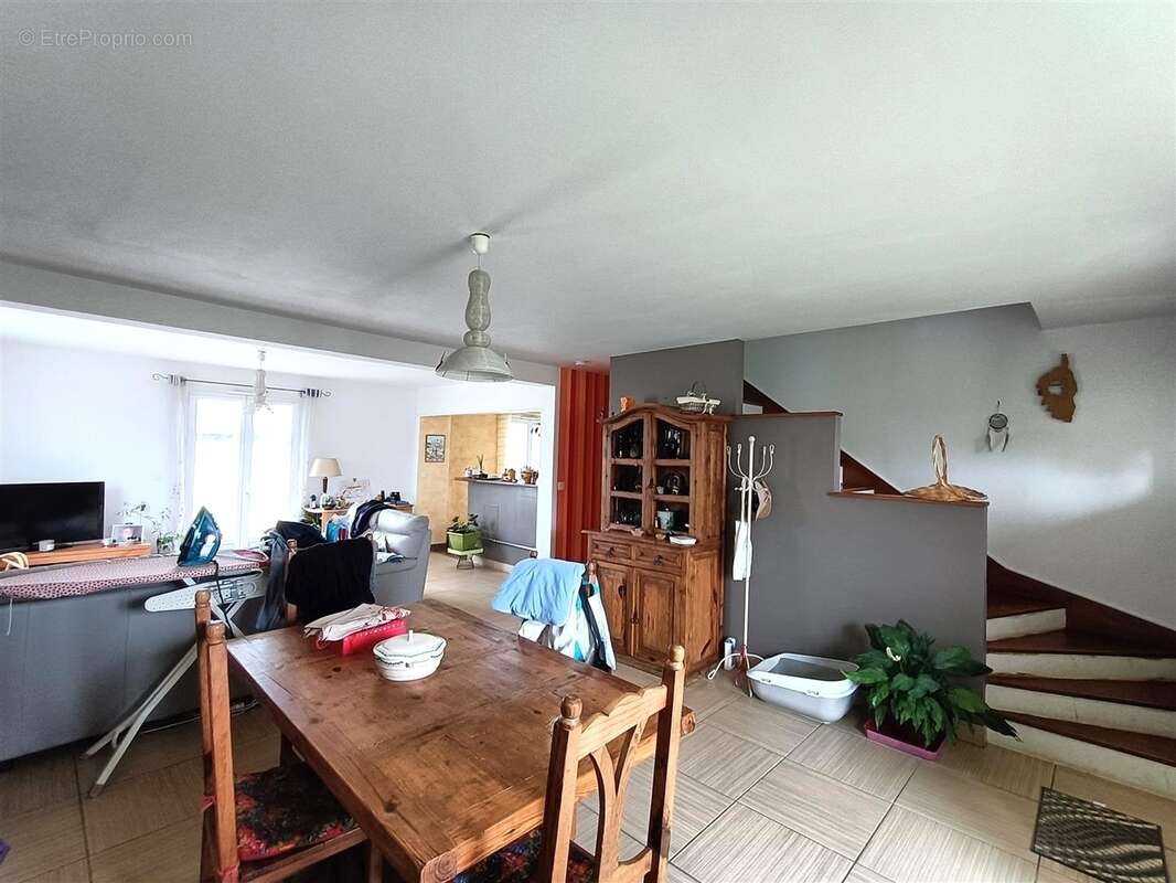 Maison à REVERCOURT